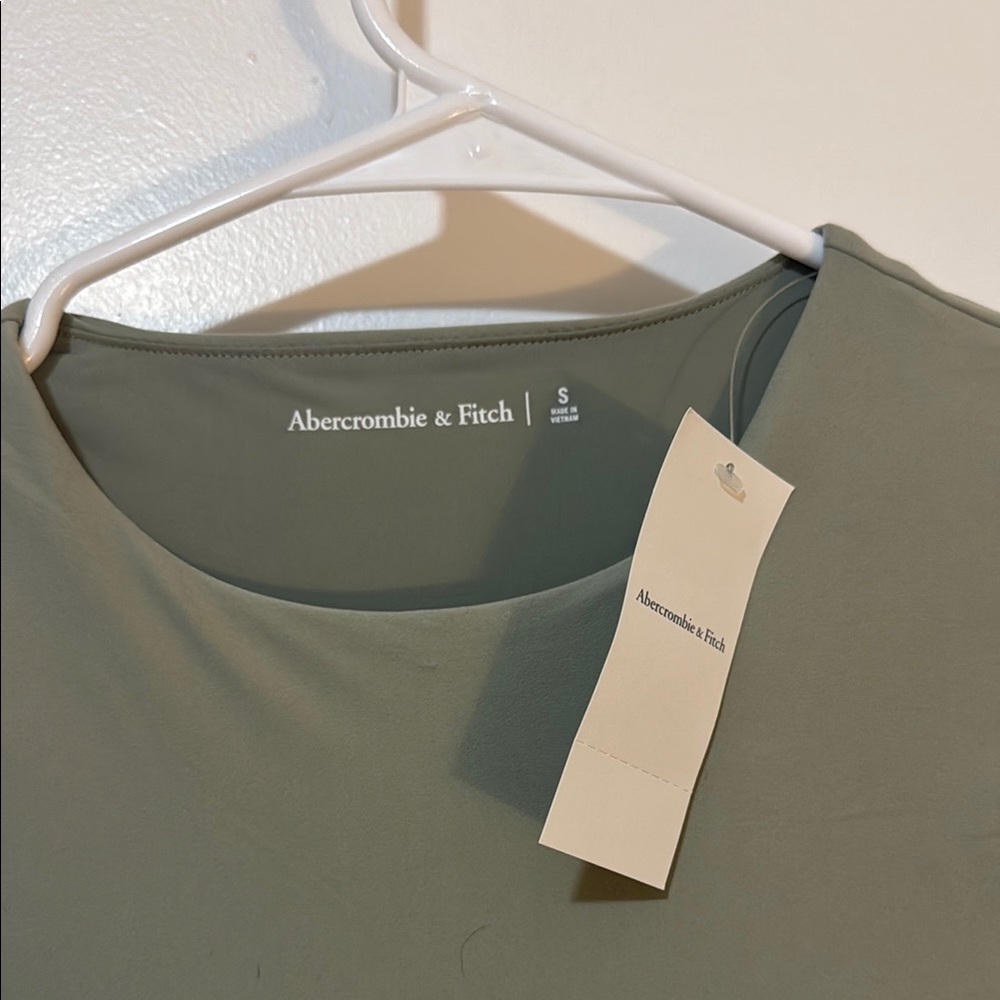 Abercrombie & Fitch Olive Green Bodysuit - Picture 2 of 3